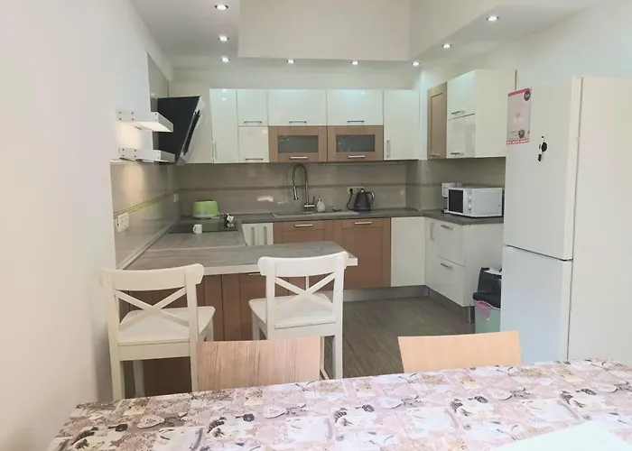 Jane's Garden Апартаменты *